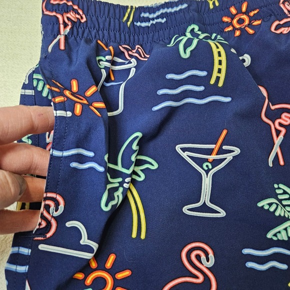 Chubbies Mens Neon Tropical Flamingo Palm Tree Swim Trunks Navy Blue XXL - Picture 4 of 11
